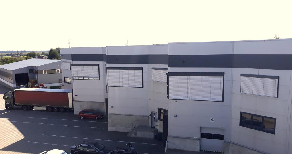 Shading of industrial halls