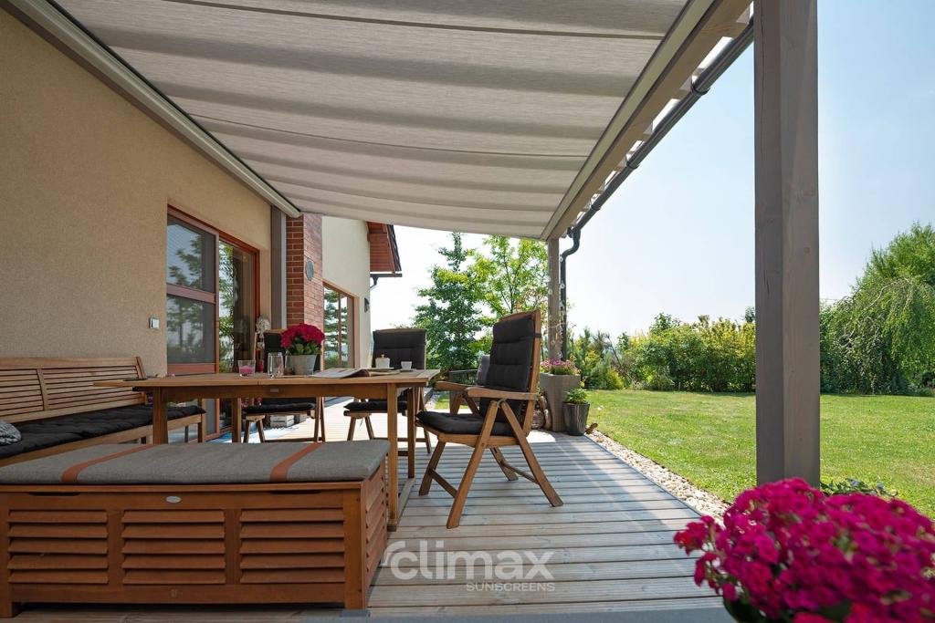 Shading for conservatories